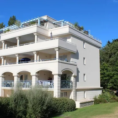 De Standing Avec Piscine *