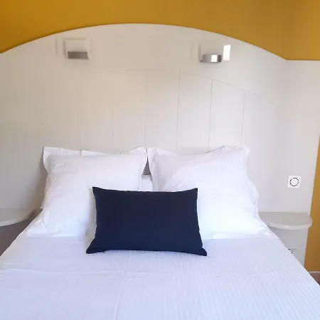 Apartmán De Standing Avec Piscine *