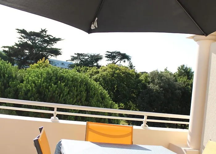 Διαμέρισμα De Standing Avec Piscine *